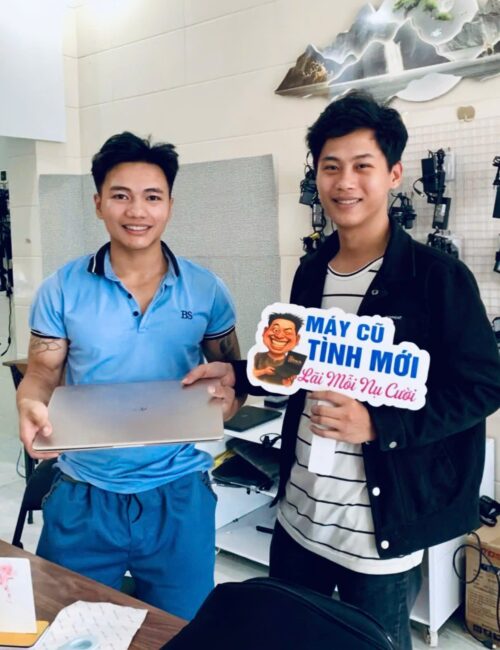 z7203567468011_4cdceb981e9f46f5914232c35b4546d2