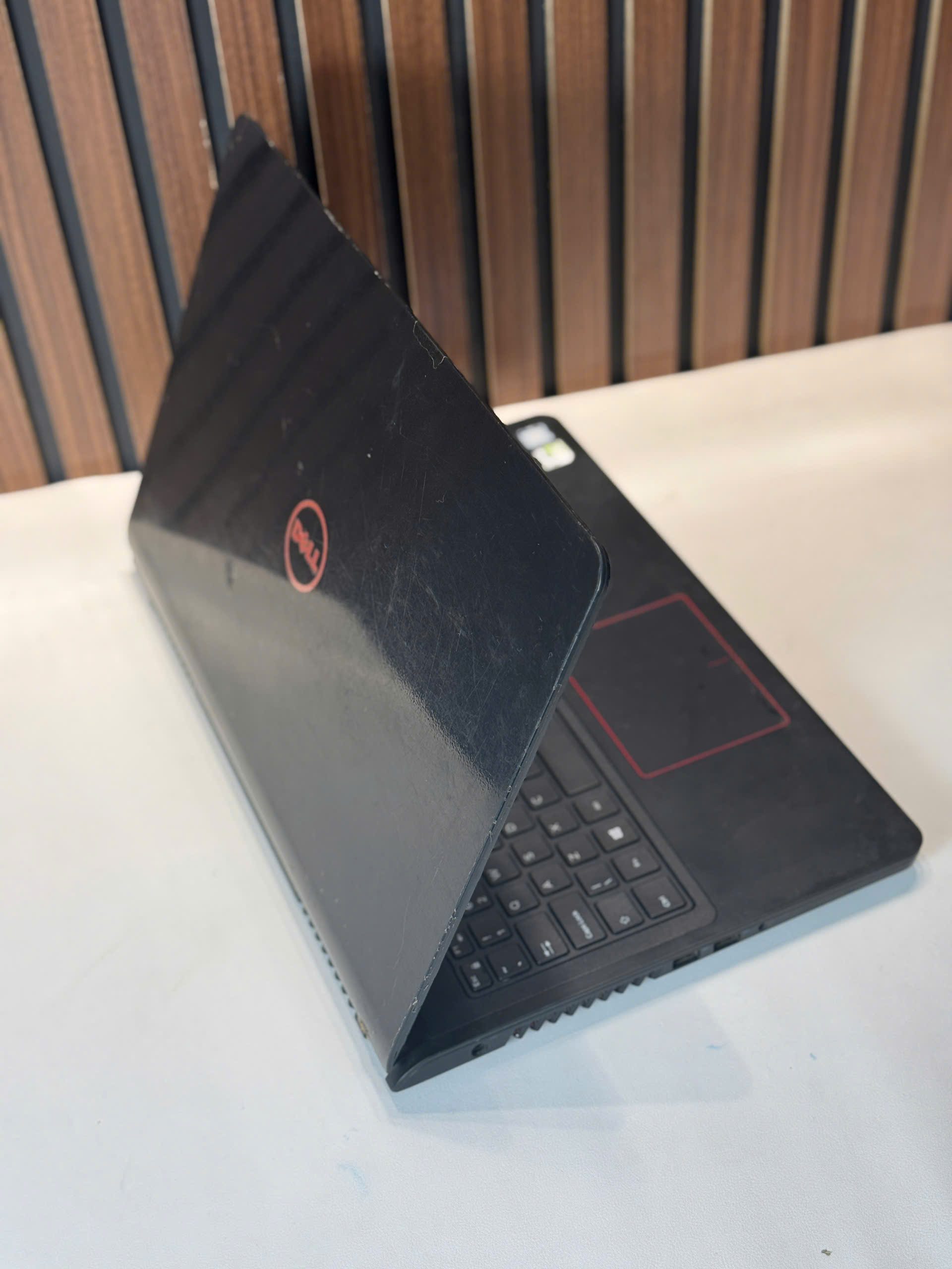 DELL GAMING| Core i5 gen 6/ Ram 8gb SSD 128gb/ Màn hình 15.6inch - Ảnh 2